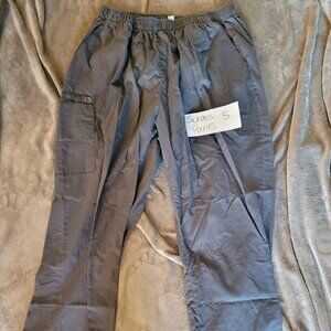 **Bundle of three scrub pants**